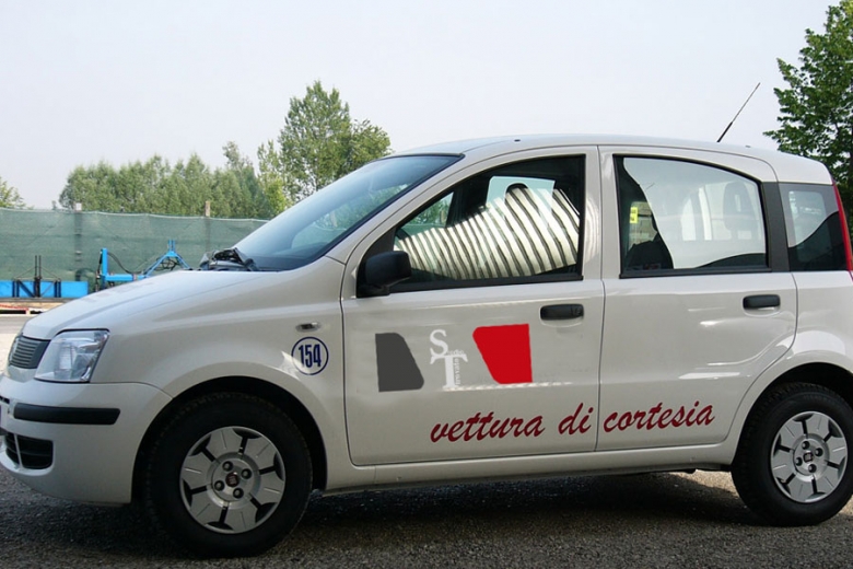 Auto di Cortesia